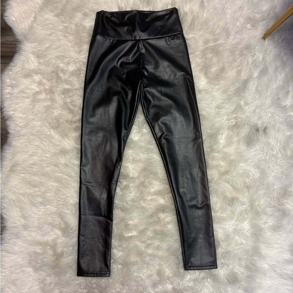 Black Faux Leather Leggings-xs